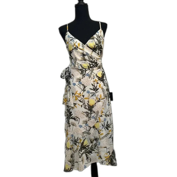 LULUS Floral Wrap Dress Beige Size Small NWT - Picture 2 of 7